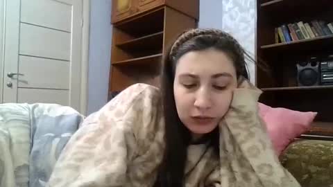 cutekattie online show from February 3, 4:32 am