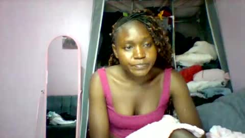 cutezola online show from November 13, 7:18 am