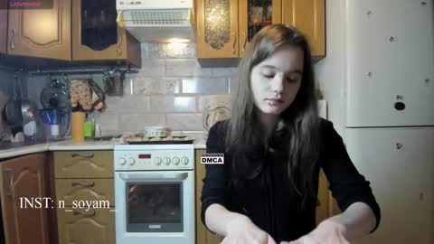 cutiekitty_cb online show from December 5, 1:56 pm