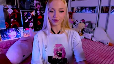 Nora online show from February 13, 9:28 pm