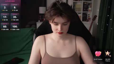 Helen Blossom online show from October 20, 8:45 pm