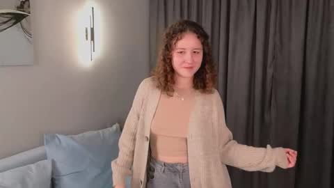 Snapshot of cynthia_myers chatting on October 23, 2:23 pm Lola online show from October 23, 2:23 pm