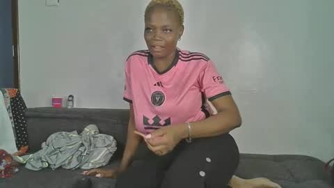 daddyiestoy online show from October 3, 11:48 am