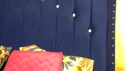 Naughty online show from January 19, 5:05 am