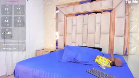 Dafnee online show from October 30, 1:23 pm