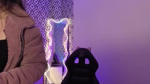 dahia  online show from March 2, 3:17 am