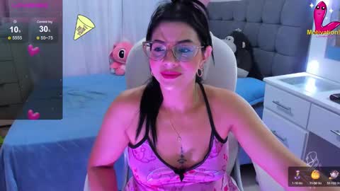 Snapshot of dahian_carter chatting on December 21, 11:55 am Dahian  online show from December 21, 11:55 am