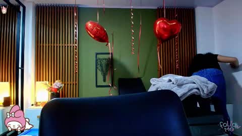  Dahiana  online show from February 10, 7:49 pm