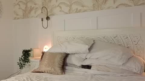 Snapshot of daisydreams_cumtrue chatting on September 22, 11:47 pm Daisy Dreams online show from September 22, 11:47 pm