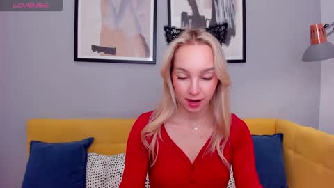 daisymellifluous online show from January 19, 1:24 am