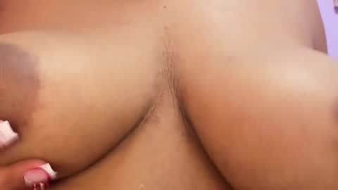 Mariana online show from November 8, 9:09 pm