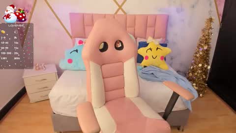 Liz online show from December 2, 6:43 pm