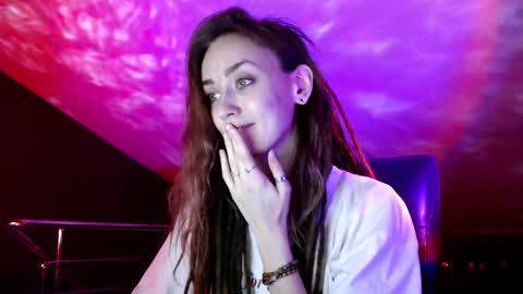 Dalia  online show from February 16, 11:16 am