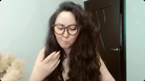 Dali online show from November 1, 6:39 am