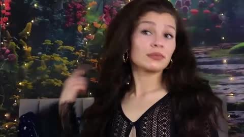 damedefeu online show from January 13, 8:37 am