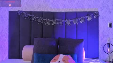 Dana online show from October 7, 5:39 pm