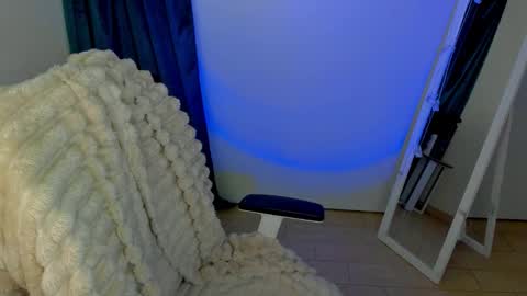 Dana online show from February 22, 9:37 pm