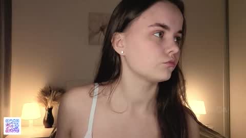 Eva online show from October 4, 7:07 pm