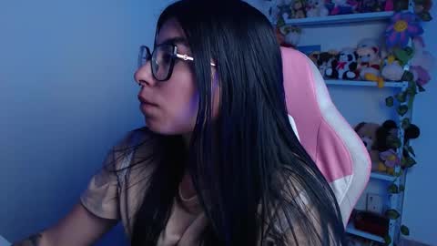 DANIELA online show from December 19, 4:32 pm