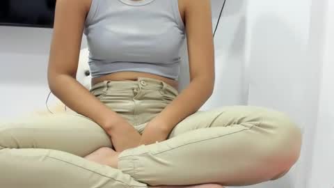 danielaa_foxx online show from March 5, 1:21 am