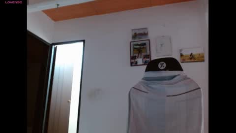 Danna online show from February 20, 7:19 pm