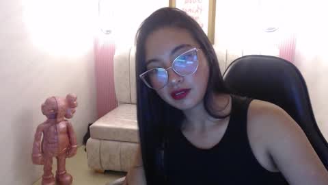 Snapshot of danna_sweet_s chatting on October 23, 8:59 pm danna_sweet_s online show from October 23, 8:59 pm