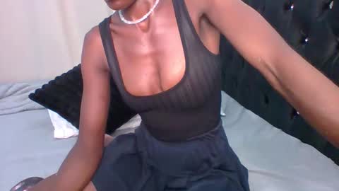 dannamikayla online show from December 3, 4:31 pm