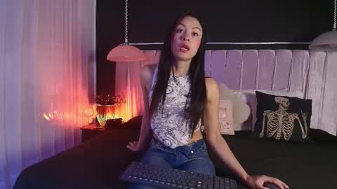 Dannyaa online show from December 5, 12:50 pm