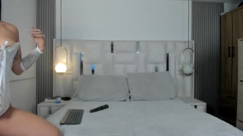 Daniela online show from October 29, 4:50 am