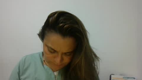 dapnne online show from January 5, 8:23 pm