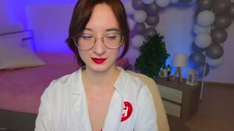 Snapshot of dark_lola_ chatting on January 27, 10:38 am Lola online show from January 27, 10:38 am