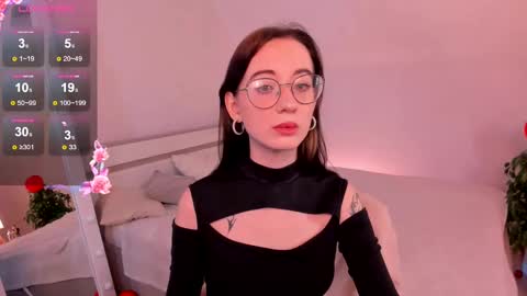 Snapshot of dark_lola_ chatting on February 16, 9:37 am Lola online show from February 16, 9:37 am