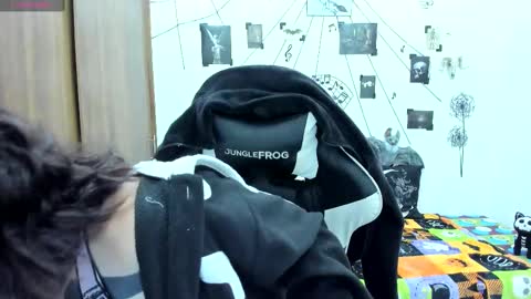 Hi Im Yuri  independent modelhelp me get my 111 hands upuwu online show from February 23, 7:12 pm