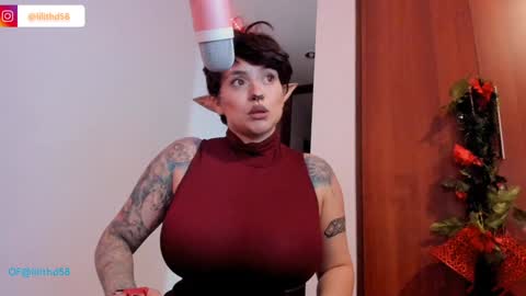 darknes_lilith18 online show from December 25, 2:14 am