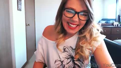 DarlingD online show from February 11, 2:57 pm