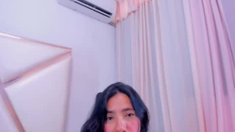 Snapshot of dashafoxxx chatting on October 21, 2:43 pm Dasha Foxxx online show from October 21, 2:43 pm