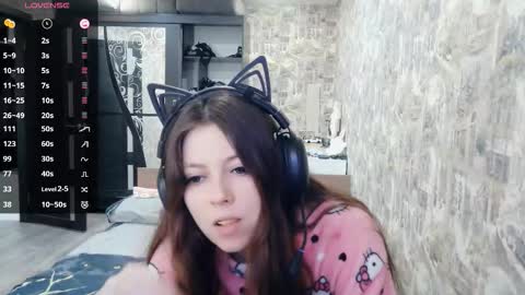 Alice online show from November 19, 8:47 am