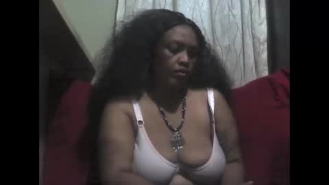 Snapshot of ddboobsnipples chatting on January 20, 12:04 am ddboobsnipples online show from January 20, 12:04 am