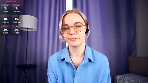 Charlie 18yo online show from October 1, 6:40 am