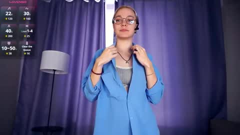 Charlie 18yo online show from September 26, 6:55 am