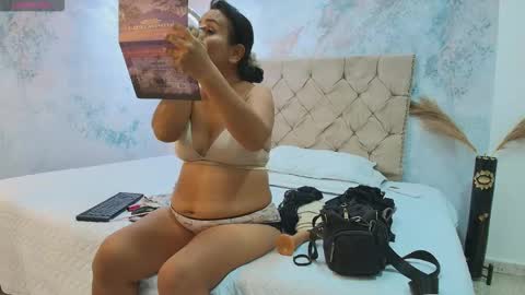 Snapshot of debora_ortiz chatting on October 20, 1:03 pm debora ortiz online show from October 20, 1:03 pm