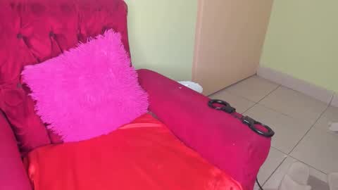 deli_la online show from November 2, 2:42 pm