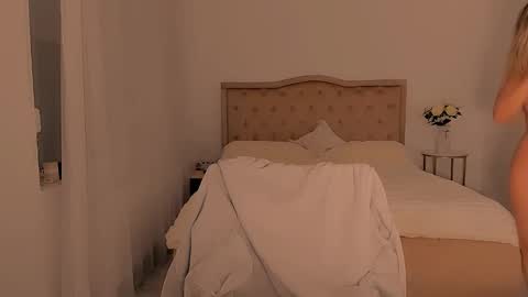 deliadelicious online show from January 9, 8:55 am