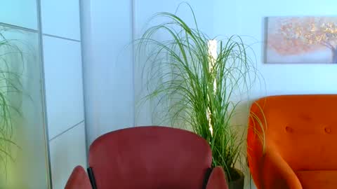 deliciaalove online show from February 13, 8:45 pm