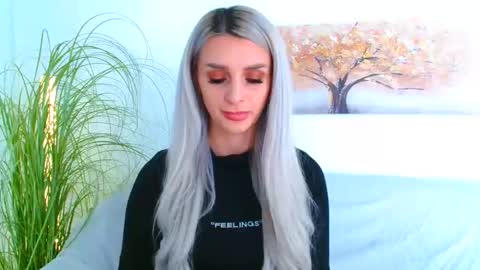 deliciaalove online show from February 26, 7:40 pm