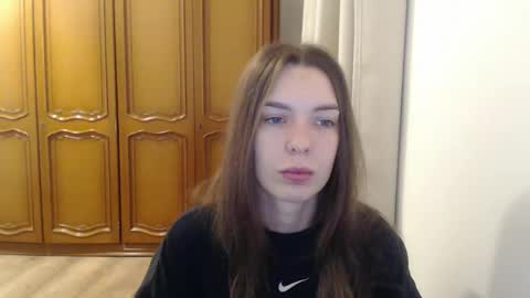 Aurora online show from December 3, 6:49 am