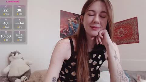 Snapshot of demiamour chatting on March 10, 11:23 am Demi. not your babybabebb and other shit online show from March 10, 11:23 am