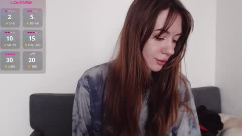 Snapshot of demiamour chatting on September 21, 10:03 am Demi. not your babybabebb and other shit online show from September 21, 10:03 am