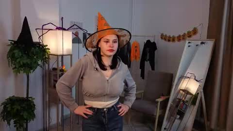 Viola online show from October 30, 11:44 am