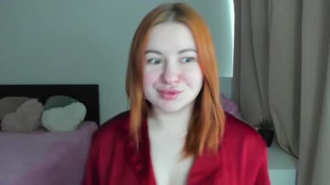 LAYLA online show from February 23, 9:31 am